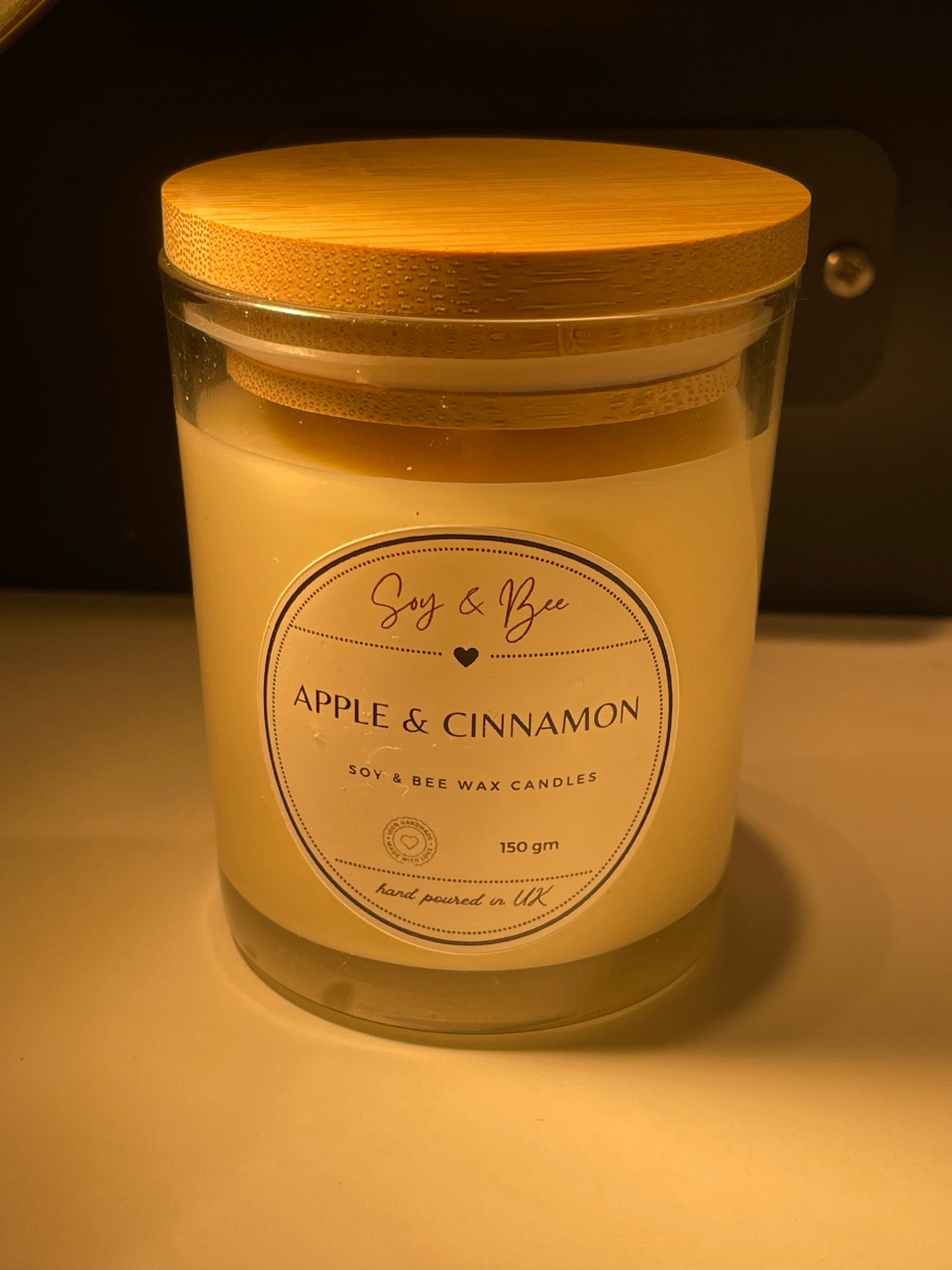 Apple & Cinnamon Candle
