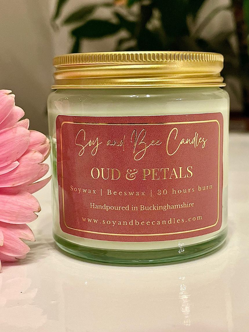 Oud & Petals Candle soy and bee